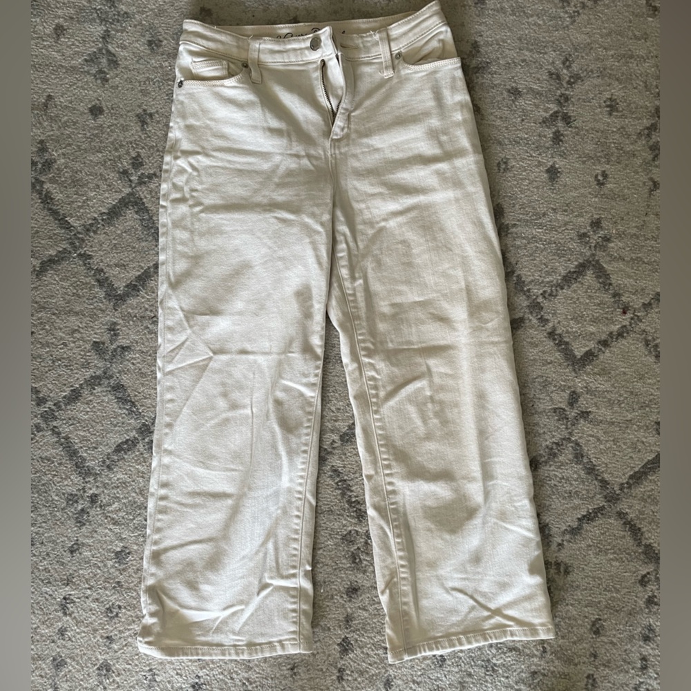Wide leg crop jeans